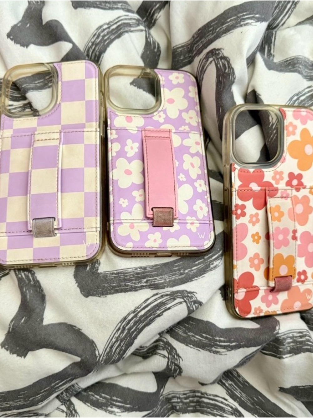 Walli Cases Purple Floral Checkerboard Phone Case with Card Strap- 13 pro max